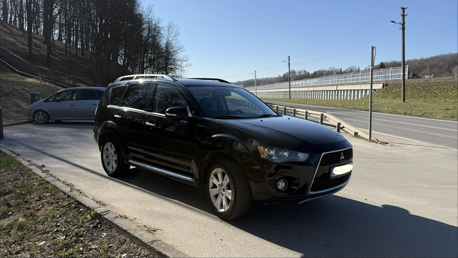 Mitsubishi  Outlander  2013