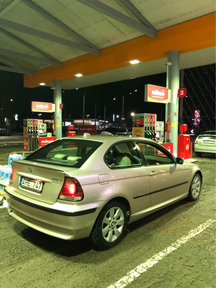 bmw 318i 2003