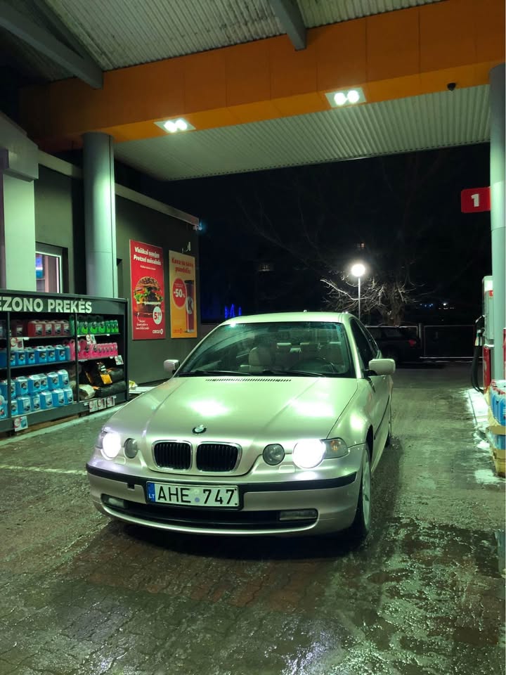 bmw 318i 2003