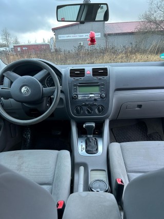 VW Golf 5 2004
