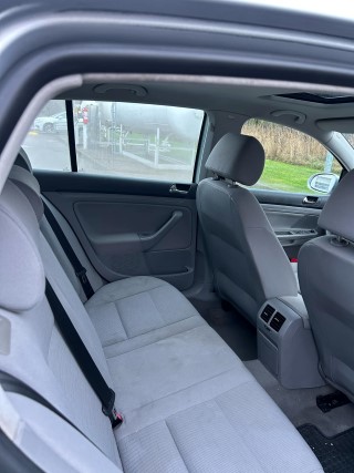 VW Golf 5 2004