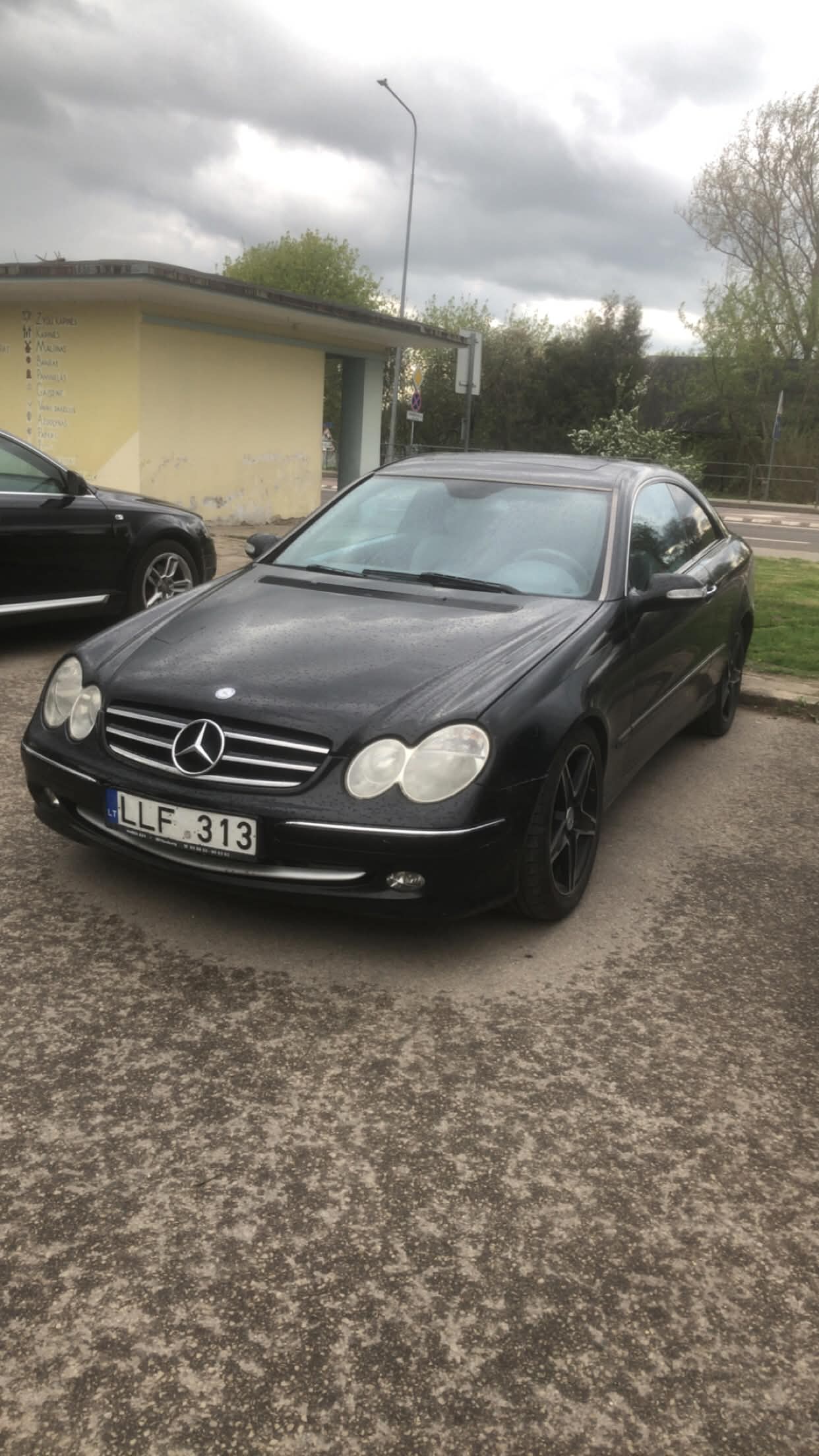 Mercedes-Benz CLK270 2005