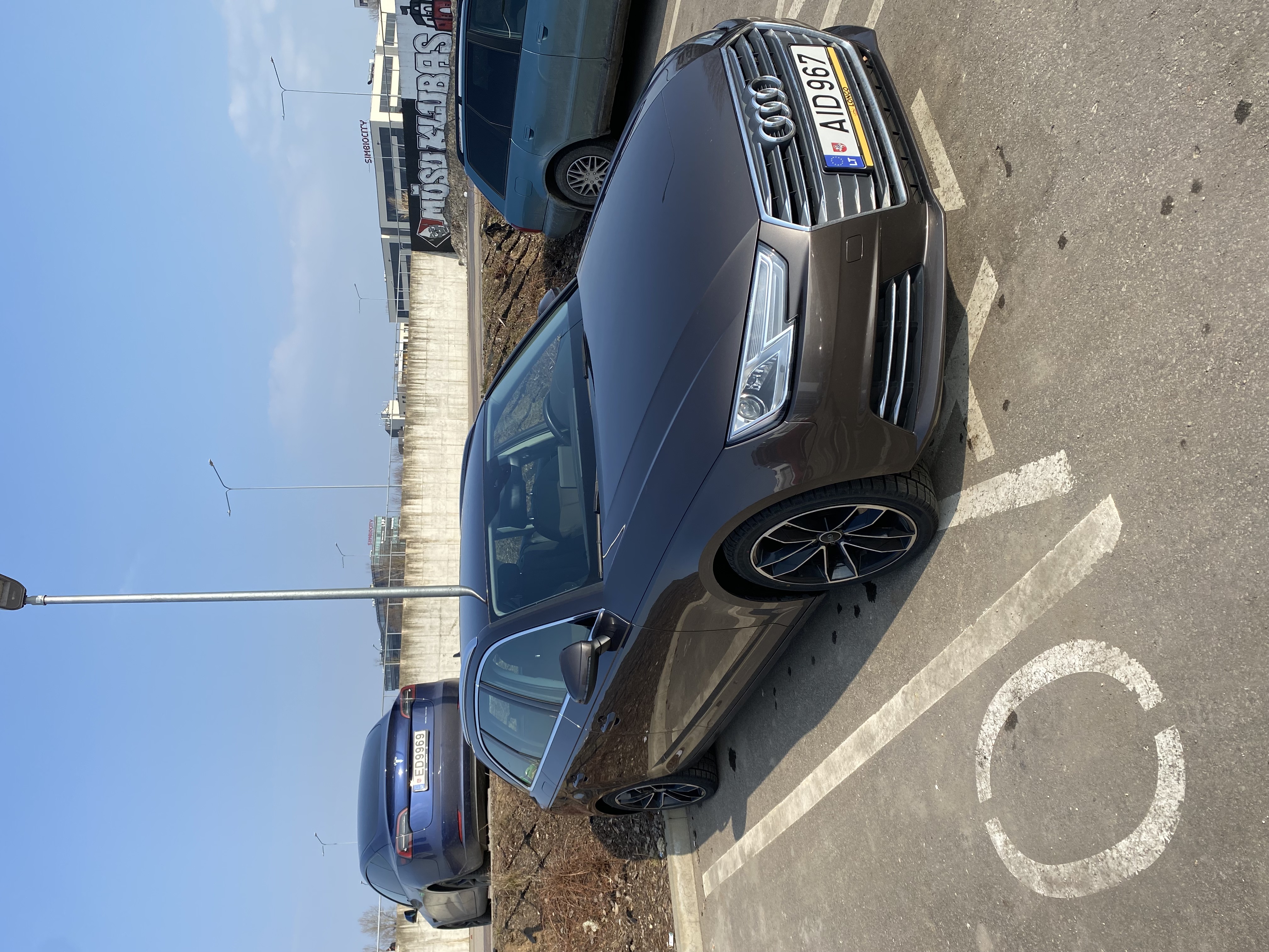 Audi A4 Avant 2016