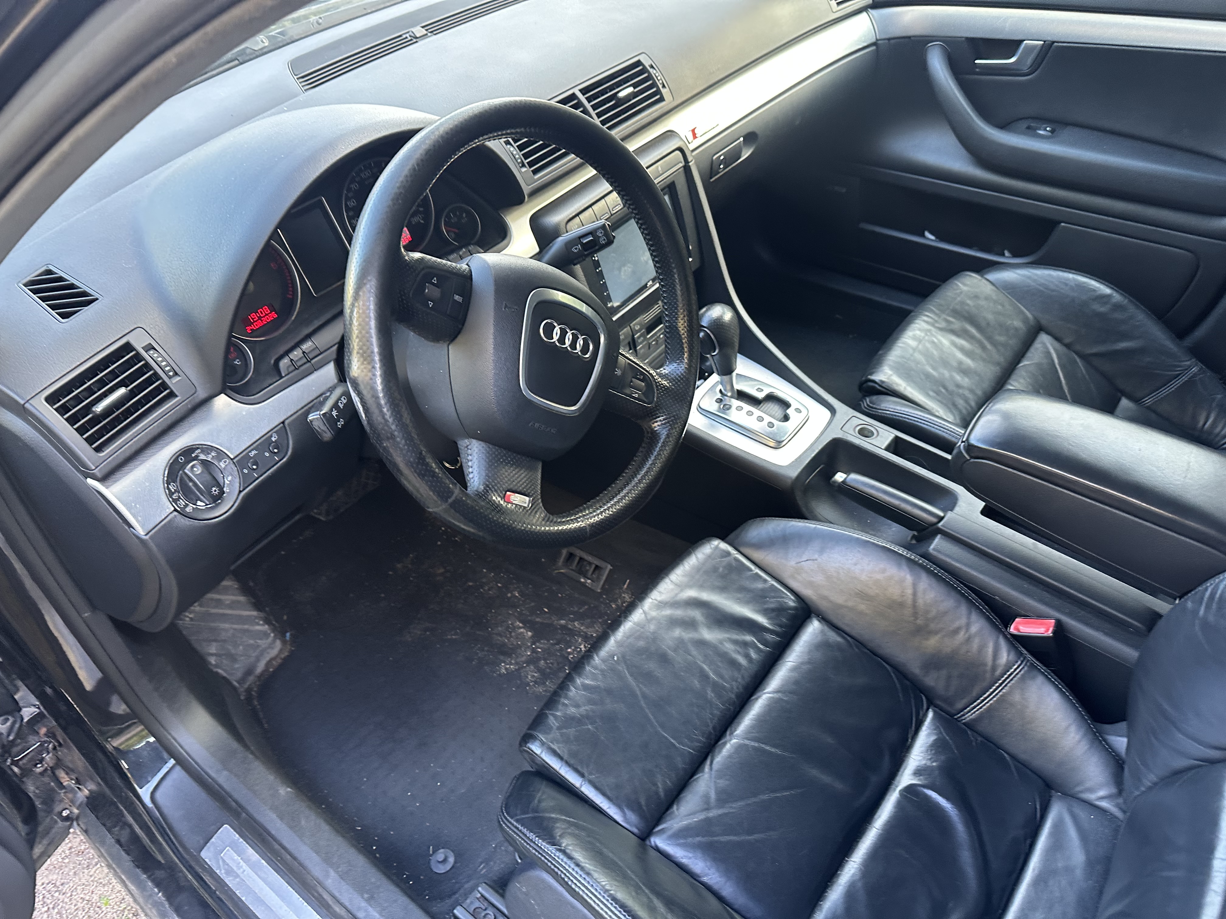 Audi A4 2024