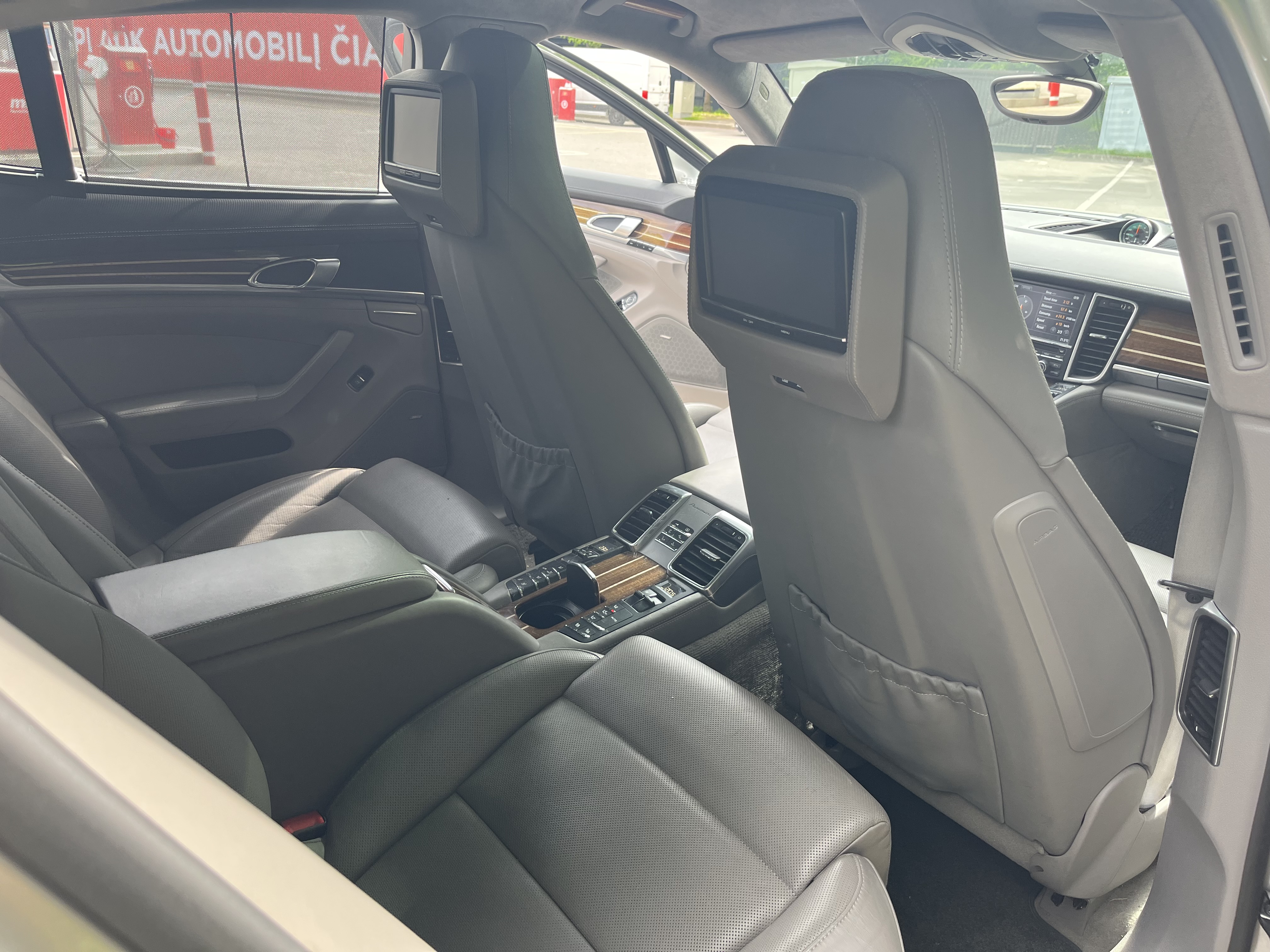 Porsche Panamera Turbo 2010