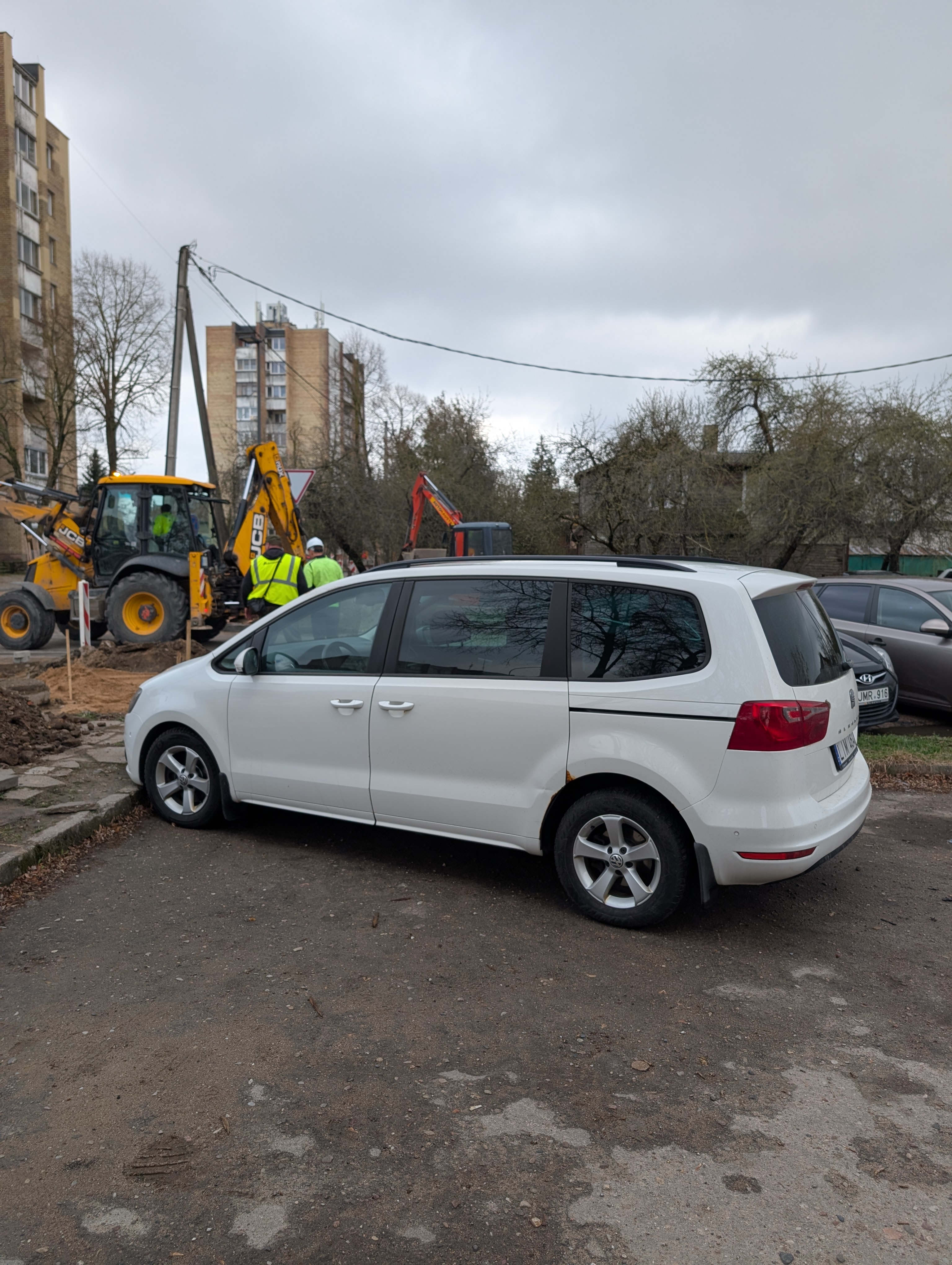 SEAT  Alhambra  2013