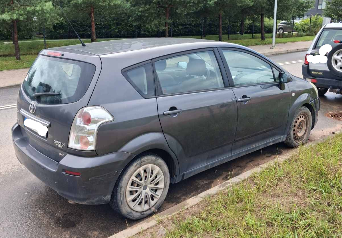 toyota corolla verso 2007